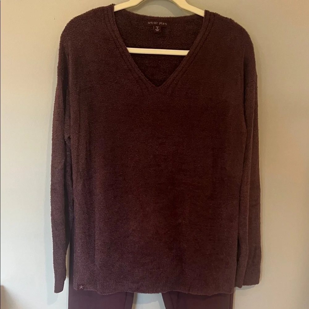Barefoot Dreams Cozy Burgundy Fig Sweater and Jogger Pants Set Medium TALL - Picture 2 of 13
